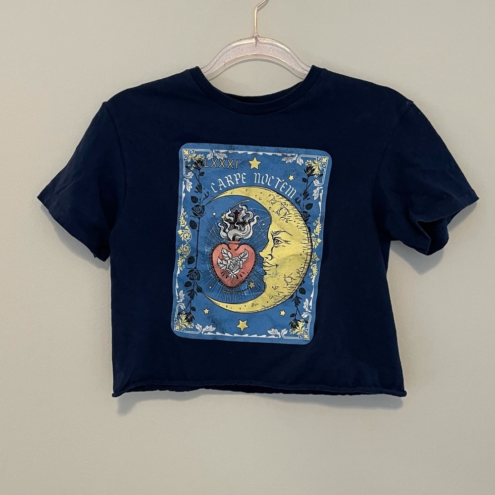 Cropped Graphic Tee